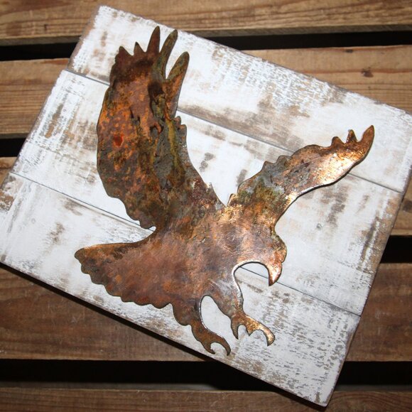 Rustic Distressed Wood & Steel Farmhouse Copper Eagle Table Top or Wall Decor - Picture 1 of 4